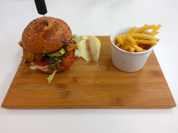 Burger and chips 1